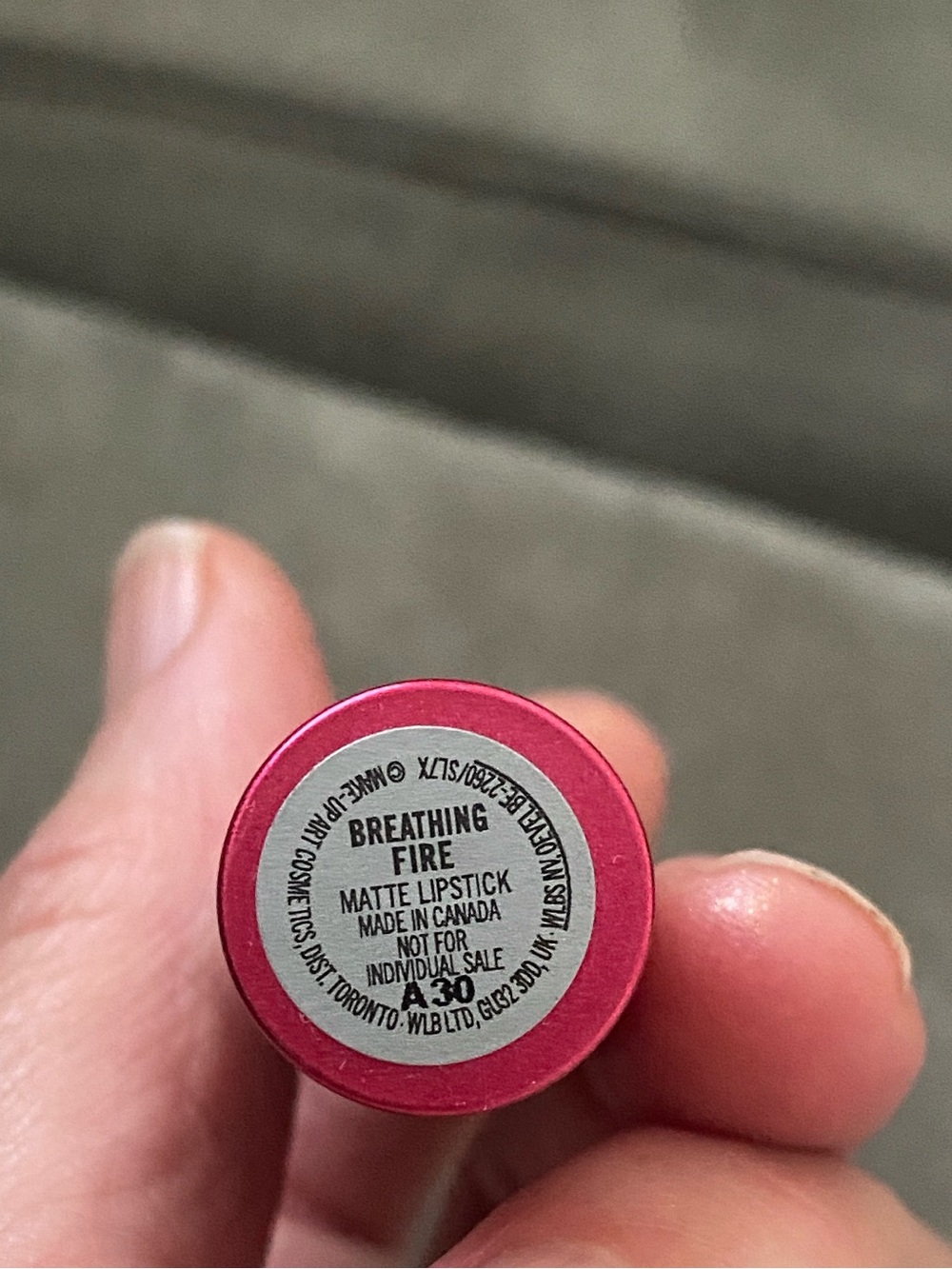 MAC Lipstick-Breathing Fire - Picture 7 of 7